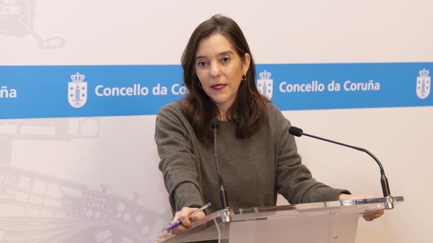 Dos exconcejalas denuncian por acoso laboral a la alcaldesa de A Coruña y a un edil suyo