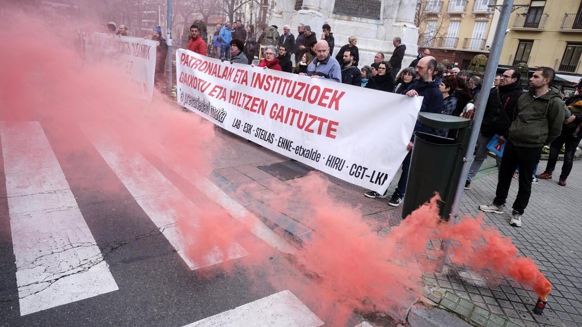 Protesta sindical tras el accidente laboral mortal de Fitero, en el que fallecieron cuatro transportistas este año.