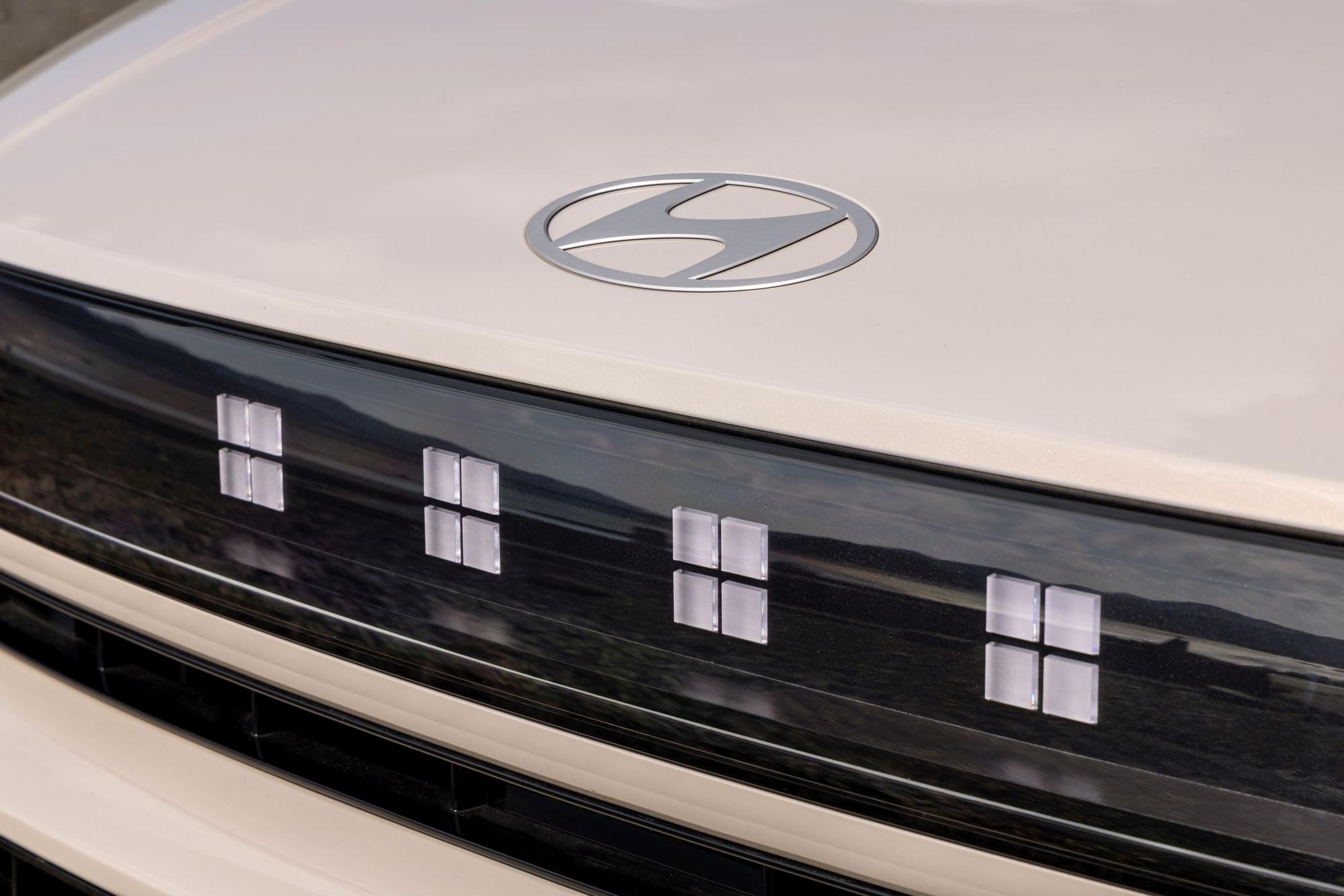 12 Hyundai All-new NEXO Goyo Copper Pearl-Detail-03.jpg