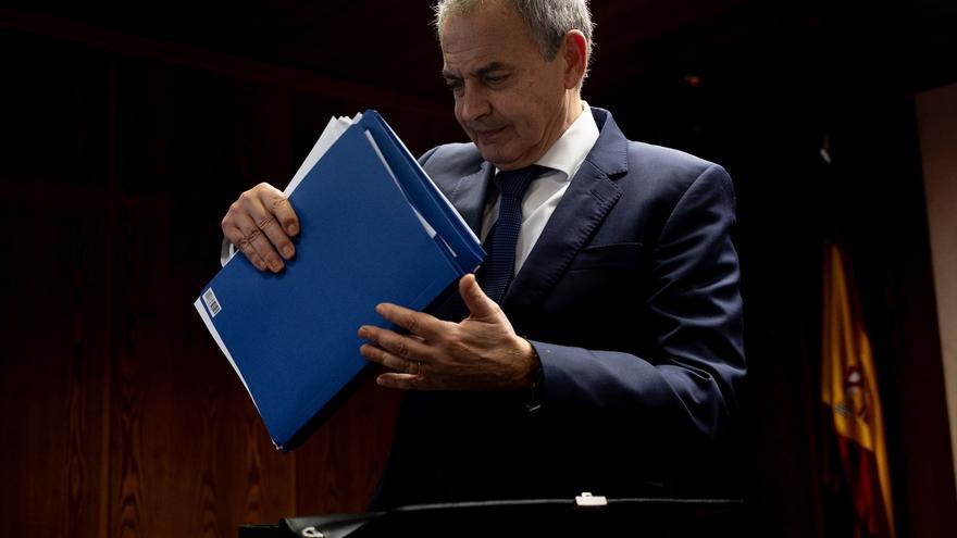 Zapatero y sus hijas, principales beneficiarios de la red de Plus Ultra, según la UDEF