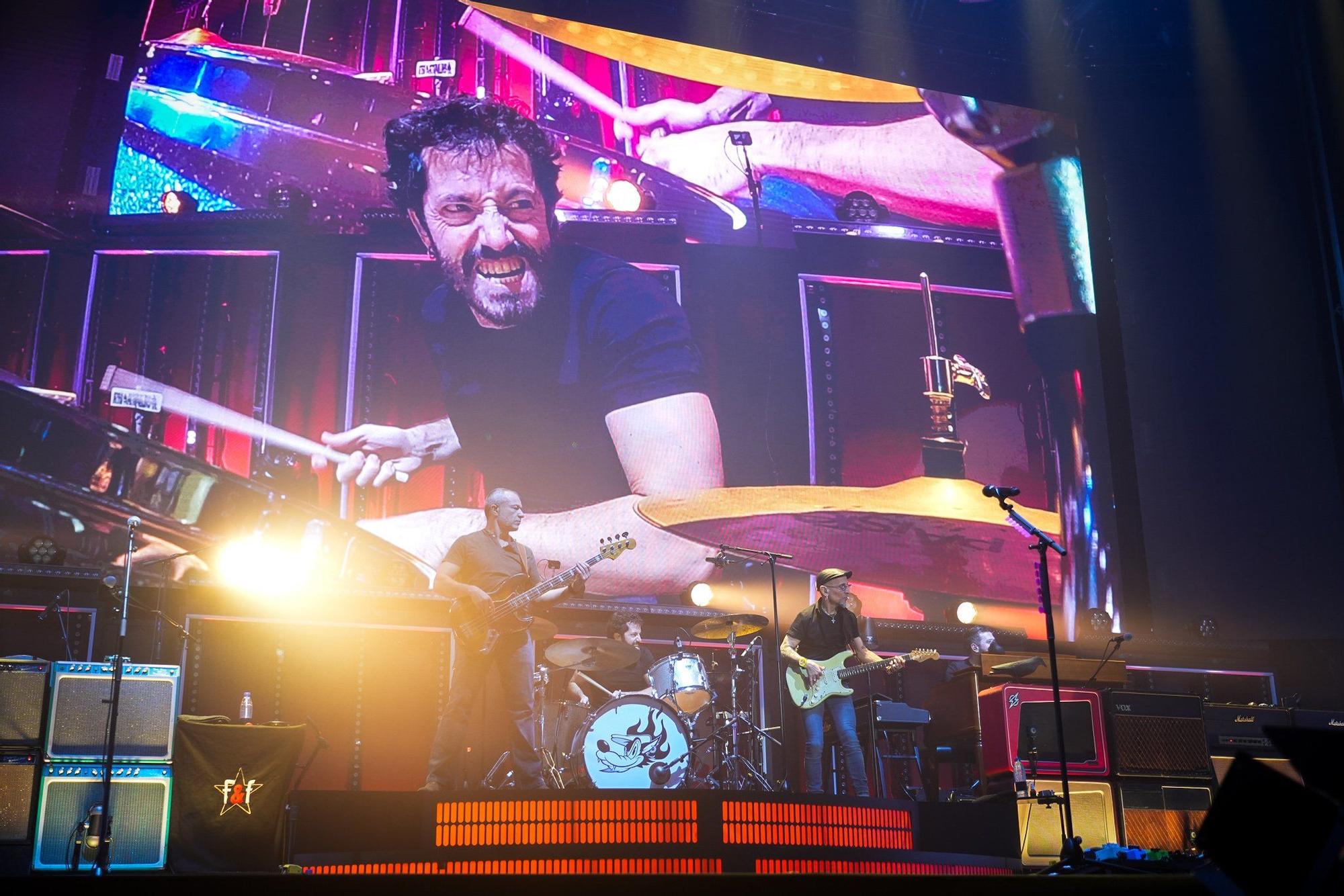 En imágenes: así ha sido en inicio de la gira de Fito&Fitipaldis