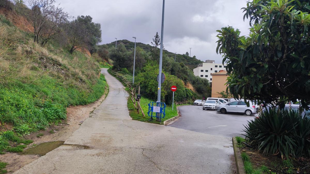 Acceso desde la zona de Cordeleros hacia el Camino de San Lorenzo.