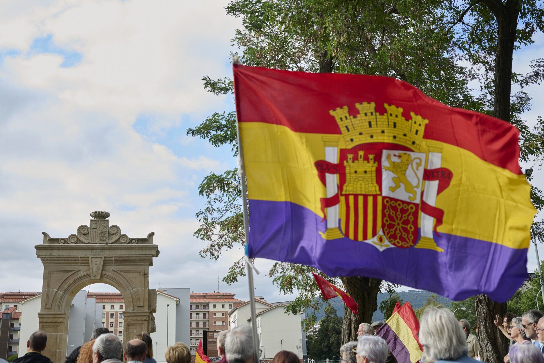 Fotos del homenaje en la vieja cárcel de Pamplona por el 89 aniversario de la matanza de Valcaldera