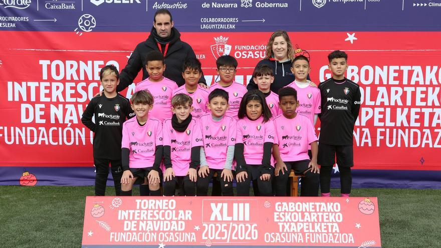 Fotos de los equipos participantes en el 43 Torneo Interescolar en Tajonar