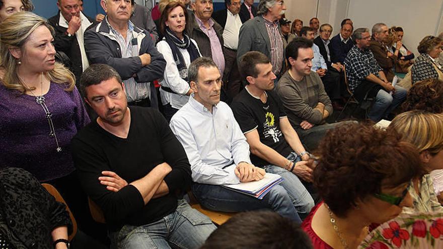 Asamblea del PSN en la sede central de Pamplona.