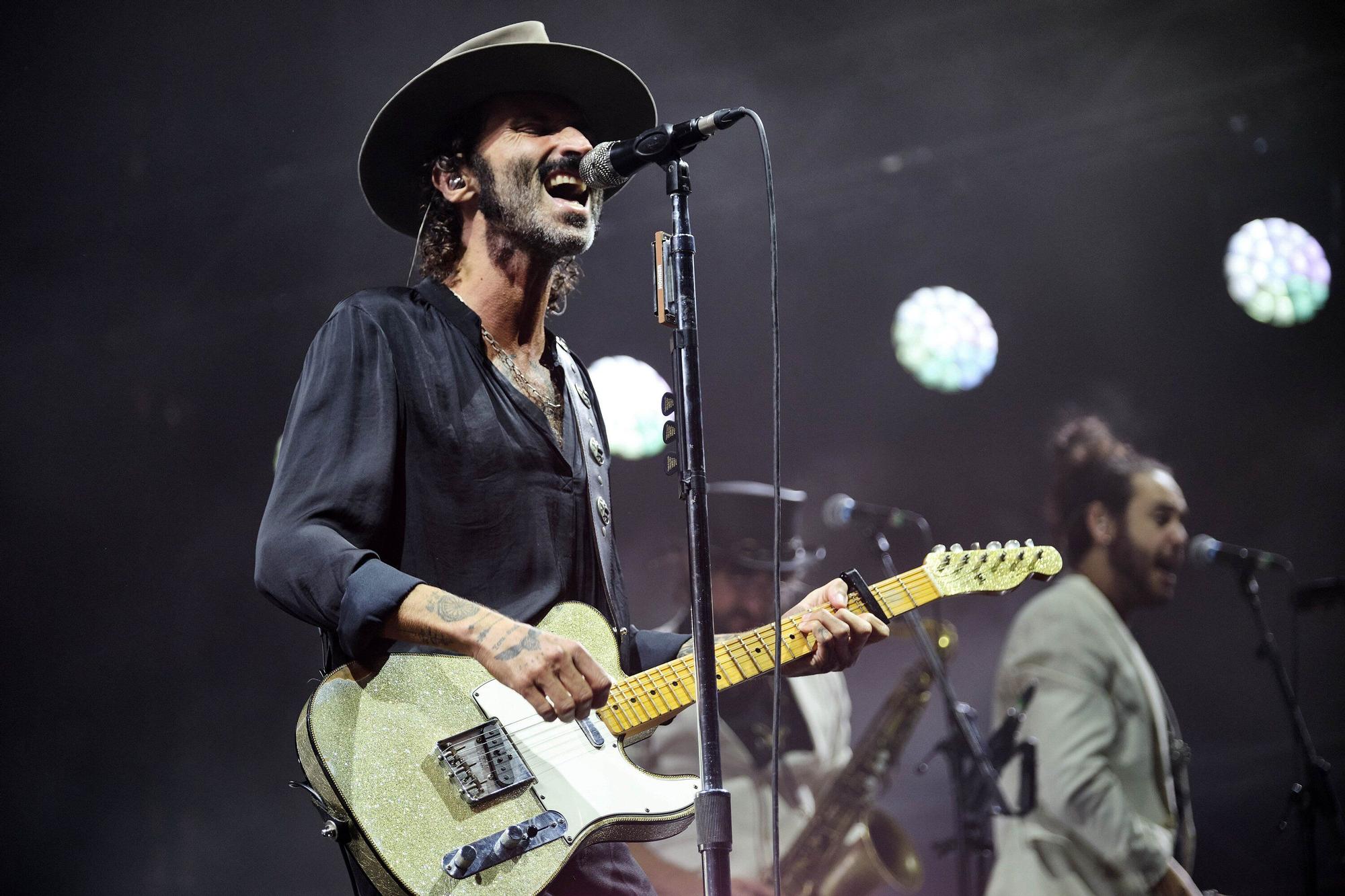 Fotos del concierto de Leiva en el Navarra Arena