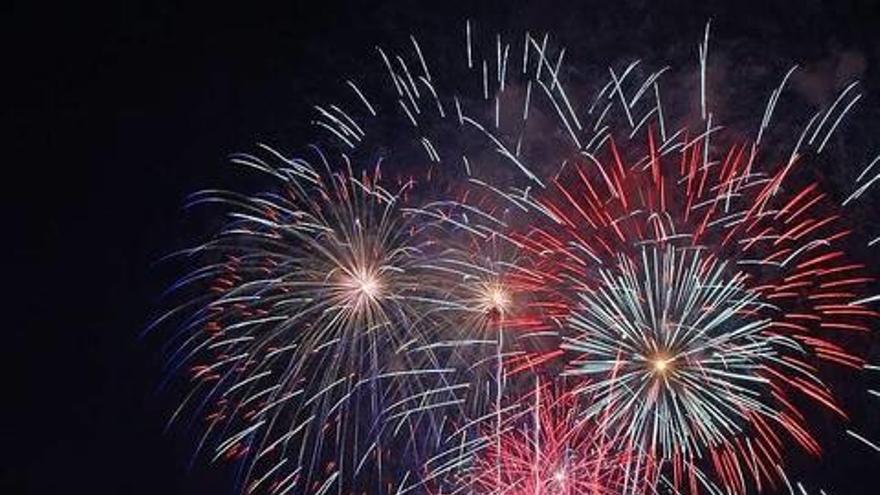 Fuegos artificiales con las cenizas del difunto