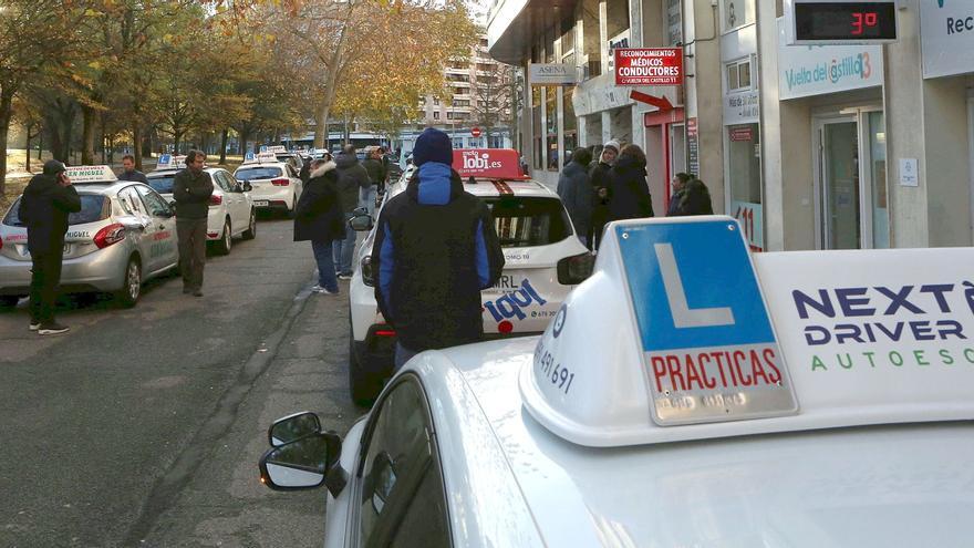 La DGT incorporará dos nuevos examinadores a la plantilla de Navarra en enero