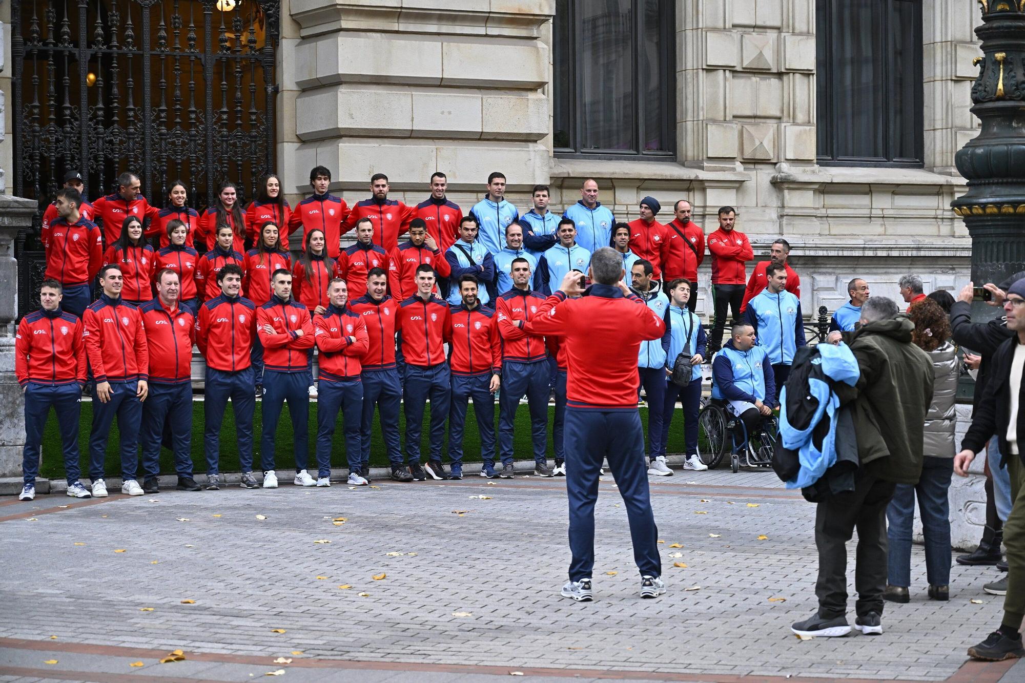 Recepción oficial a las delegaciones participantes de la Liga de Naciones por parte de las autoridades.