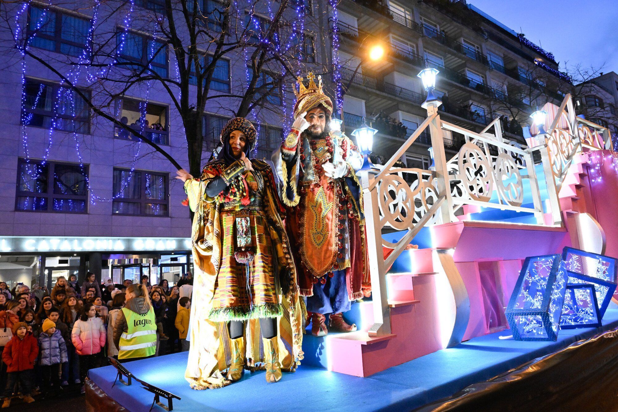 En imágenes: Así ha sido la Cabalgata de los Reyes Magos en Bilbao