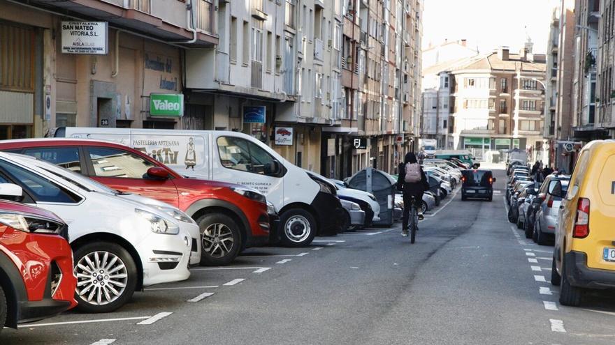Vitoria reconoce que no consigue "paralizar" el aumento de robos en coches