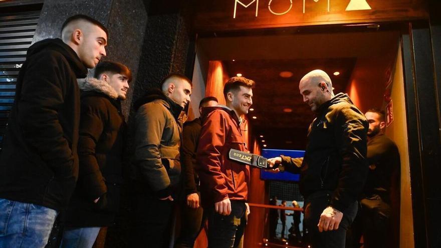 La habilitación profesional para controlar accesos a locales de juego y espectáculos será obligatoria desde septiembre en Euskadi