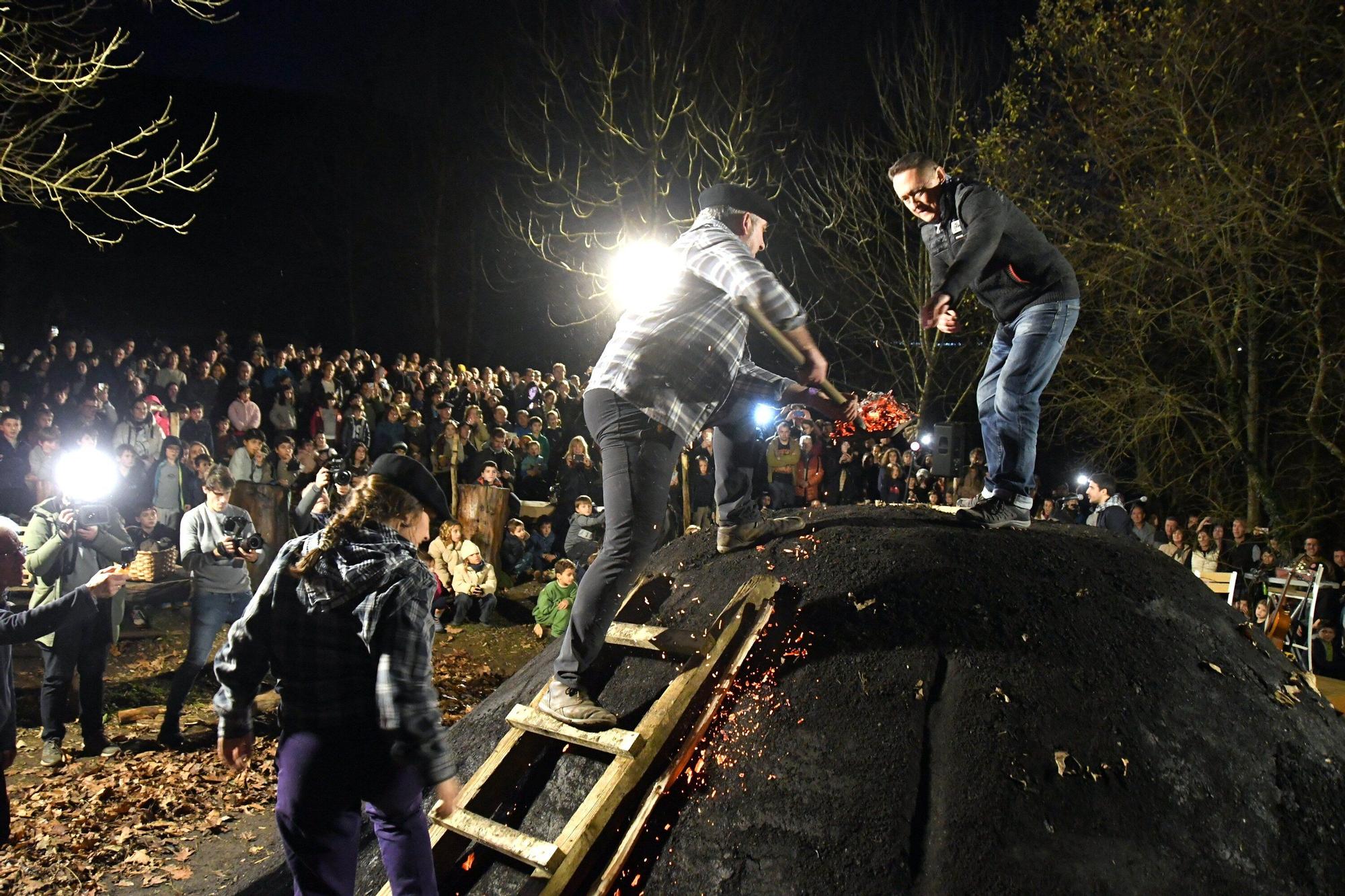 ‘Carbón is beltza’ con Fermín Muguruza