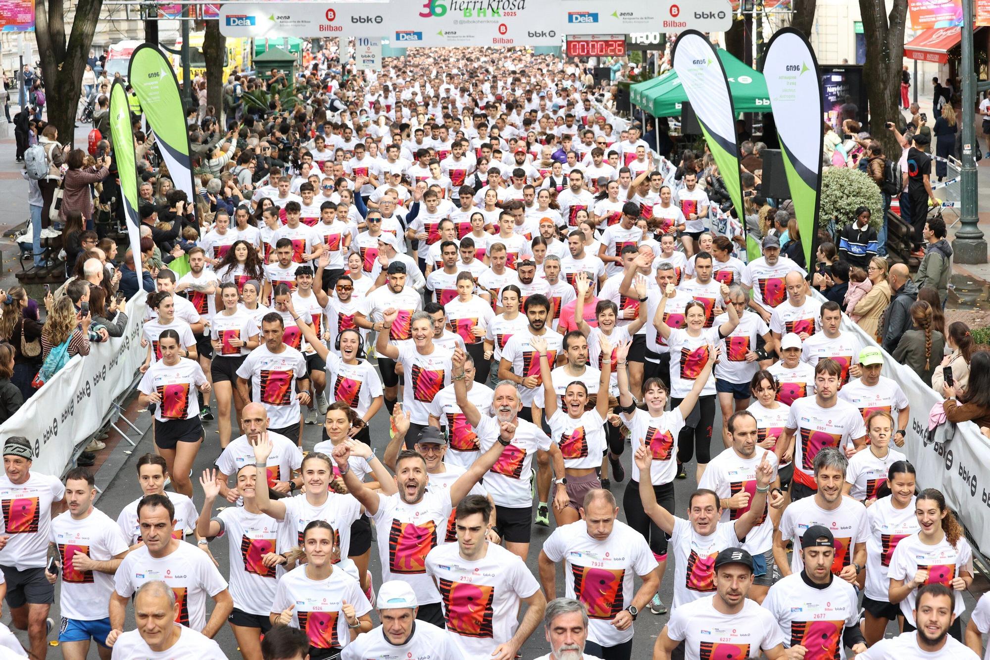 En imágenes: la Herri Krosa calienta motores en Bilbao
