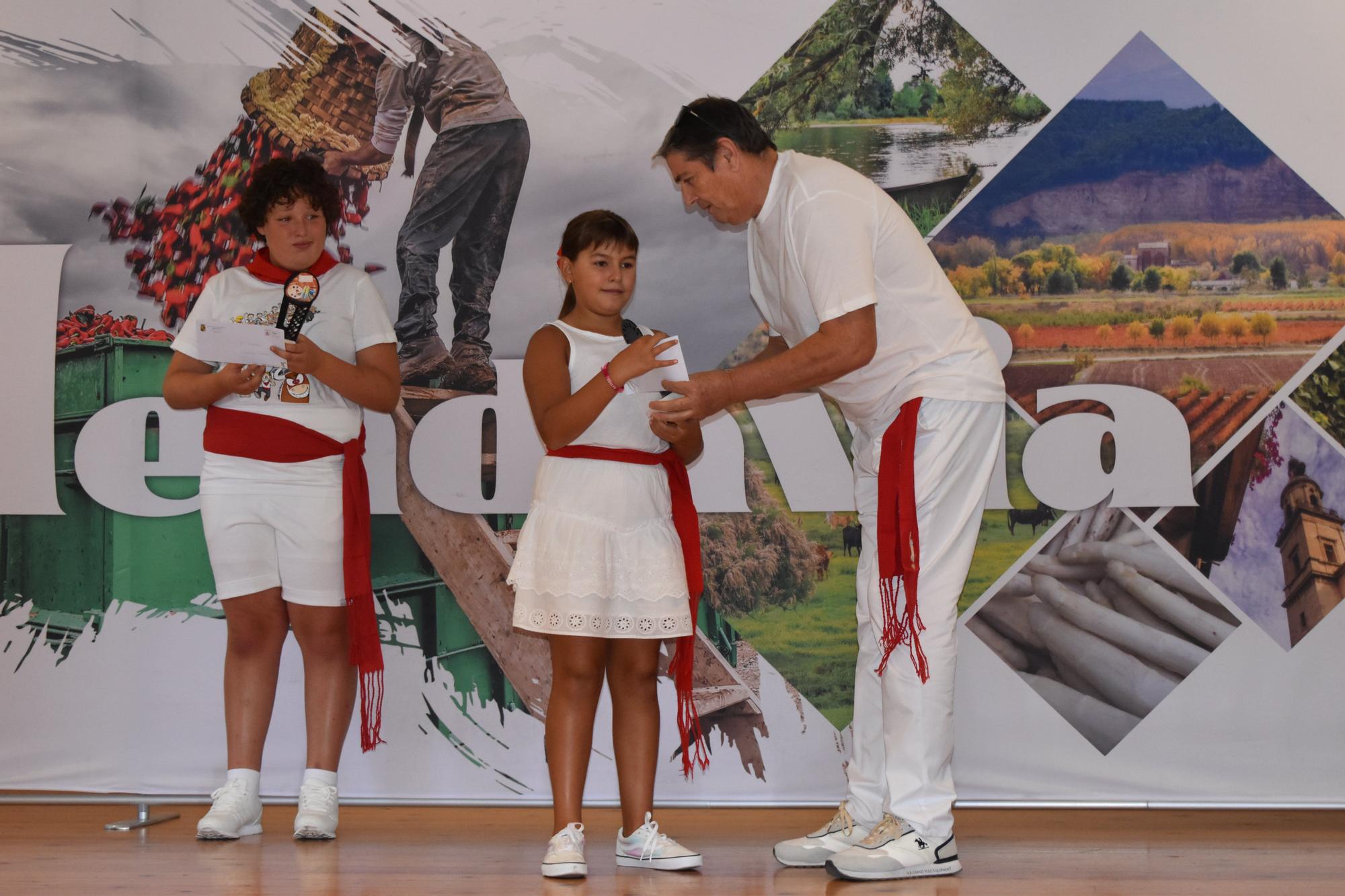 Fotos del chupinazo de Mendavia 2025