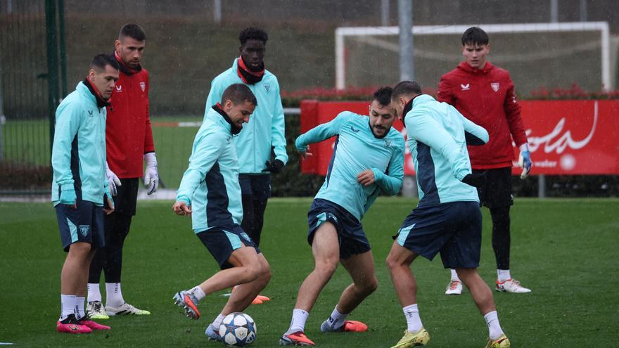 “Lo que hace el Athletic es muy bonito”, asegura el entrenador del Slavia de Praga