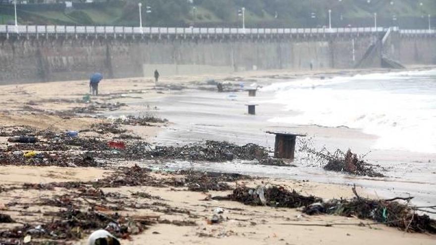 El Ayuntamiento de Donostia pone a disposición de los afectados por las inundaciones varios servicios de atención