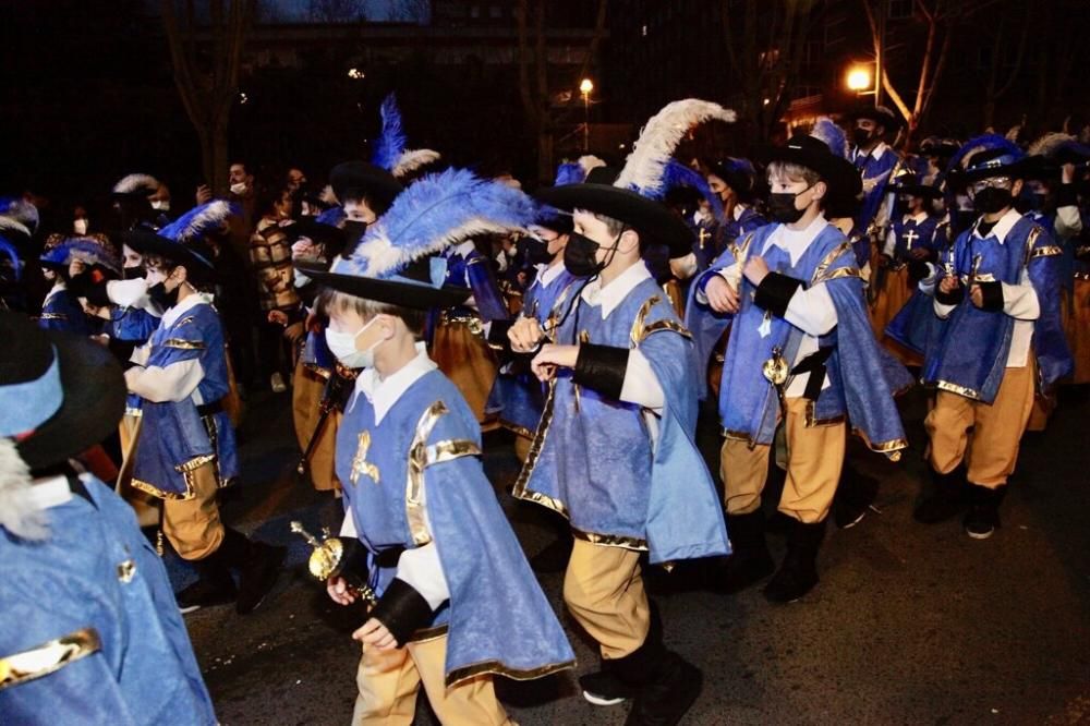 Encuentra el desfile de tu comparsa