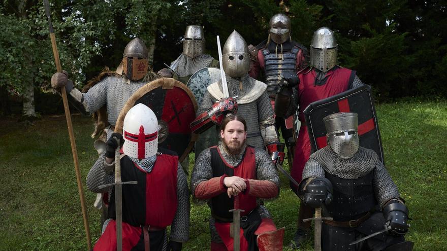 Pamplona se viste medieval con la Orden de la Jarra