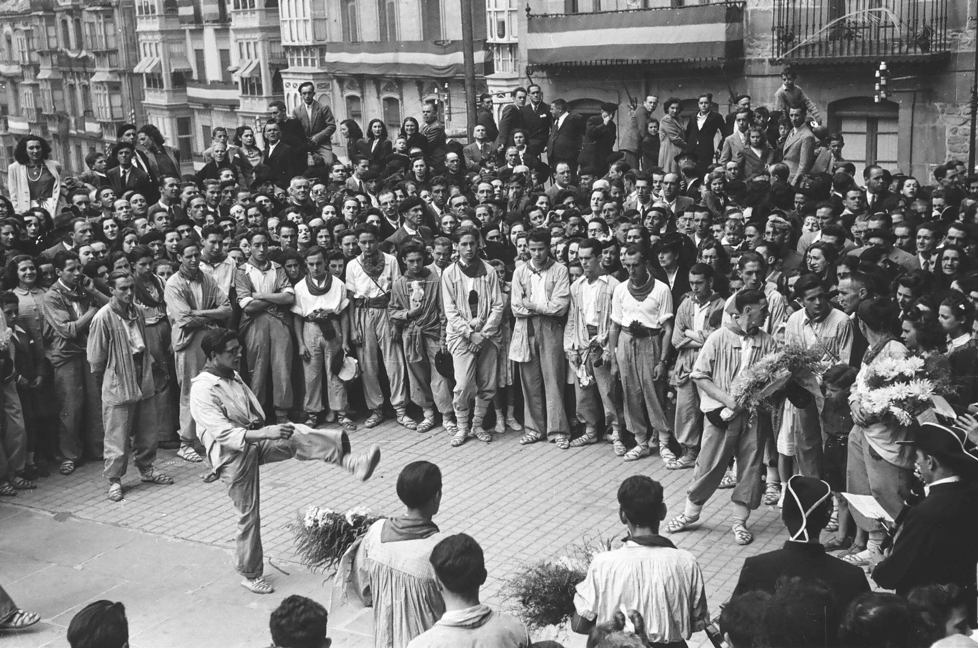 En imágenes: Así eran las fiestas de La Blanca en el siglo XX