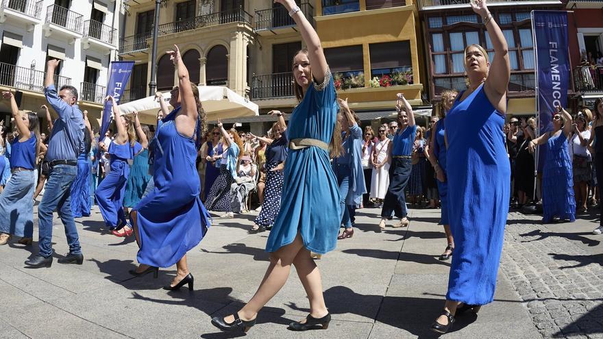 Flamenco on Fire: un flashmob en el 'cuarto de estar' de Pamplona