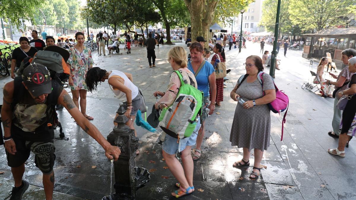 Las fuentes, un recurso para hacer frente a las altas temperaturas