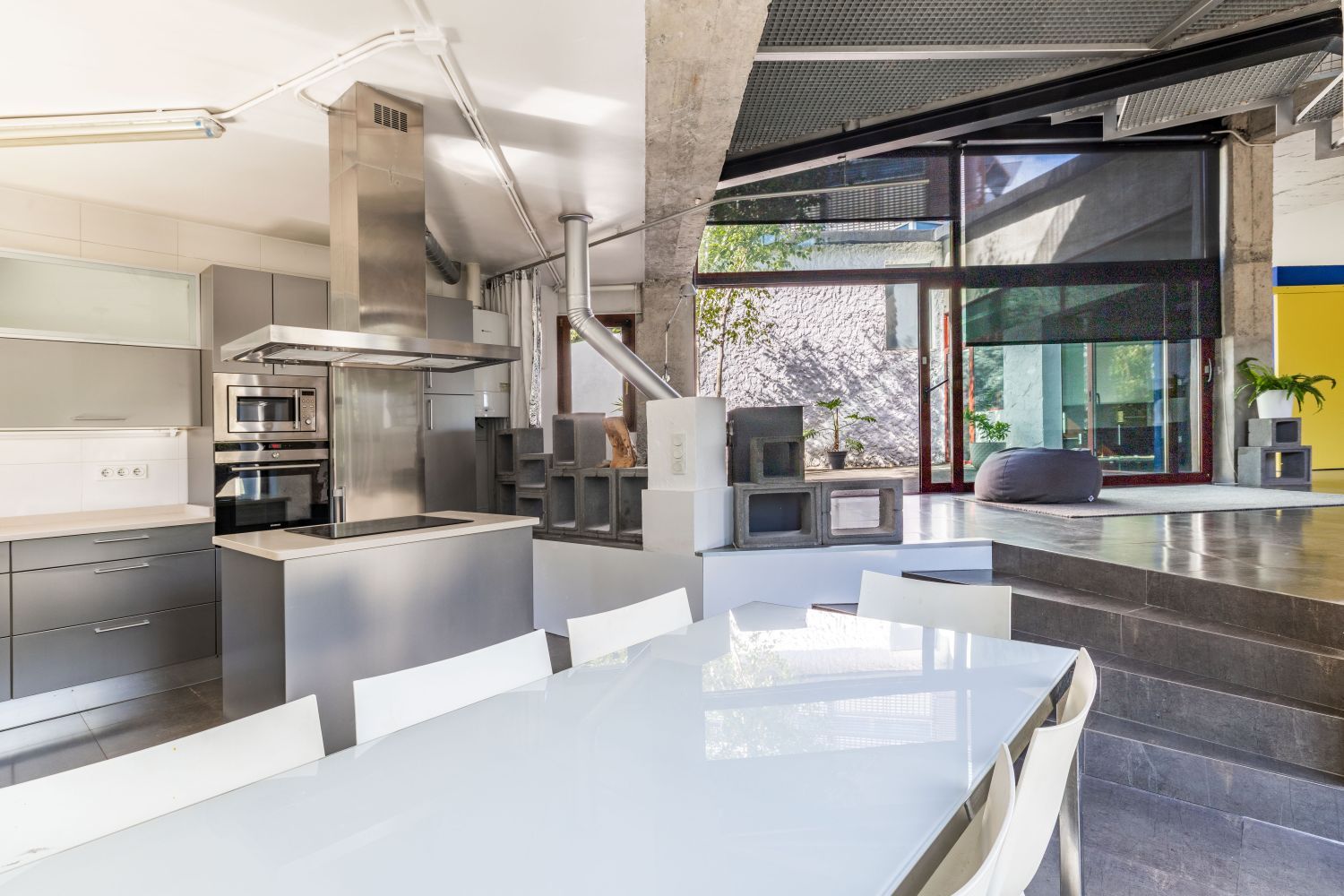 Exclusiva Villa Bifamiliar en venta en un paraíso, ubicada en el Alto de Zorroaga, en San Sebastián