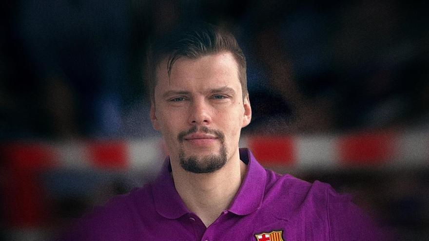 El Barça hace oficial el fichaje del navarro Sergey Hernández