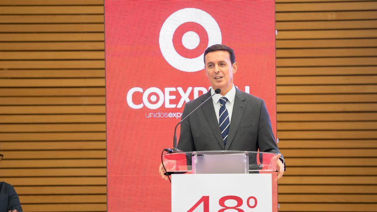 El presidente de la Diputación de Almería, Javier Aureliano García