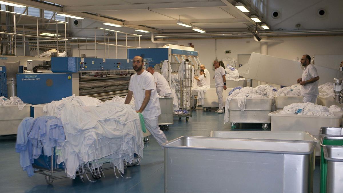 Trabajo en la lavandería de Indesa.