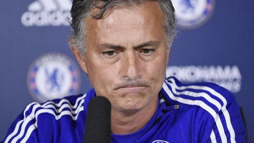 El Chelsea despide a Mouriho como entrenador