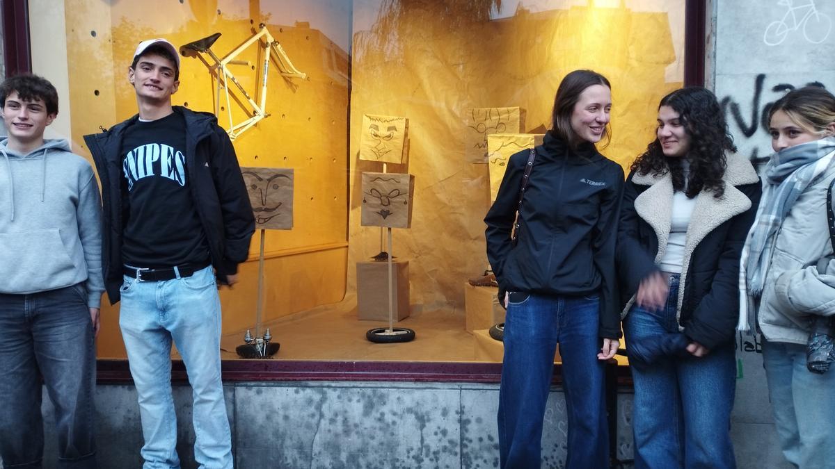 Ciclos Olabarrieta es otro de los comercios participantes.