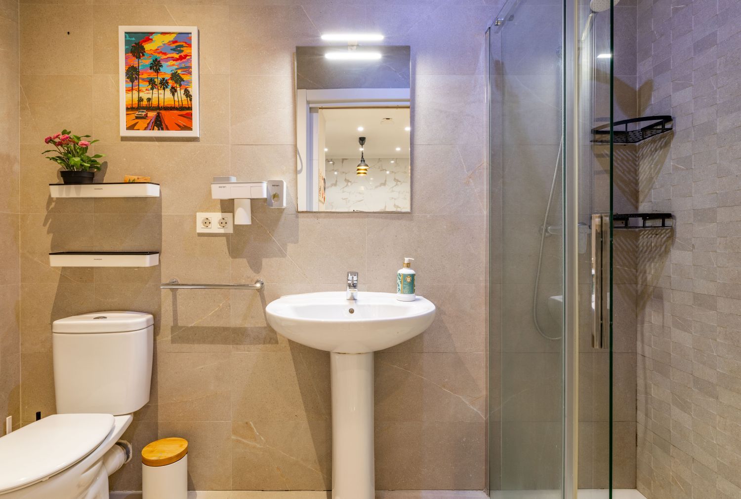 Vivienda en venta situada en pleno centro de Donostia-San Sebastián. Recientemente reformada