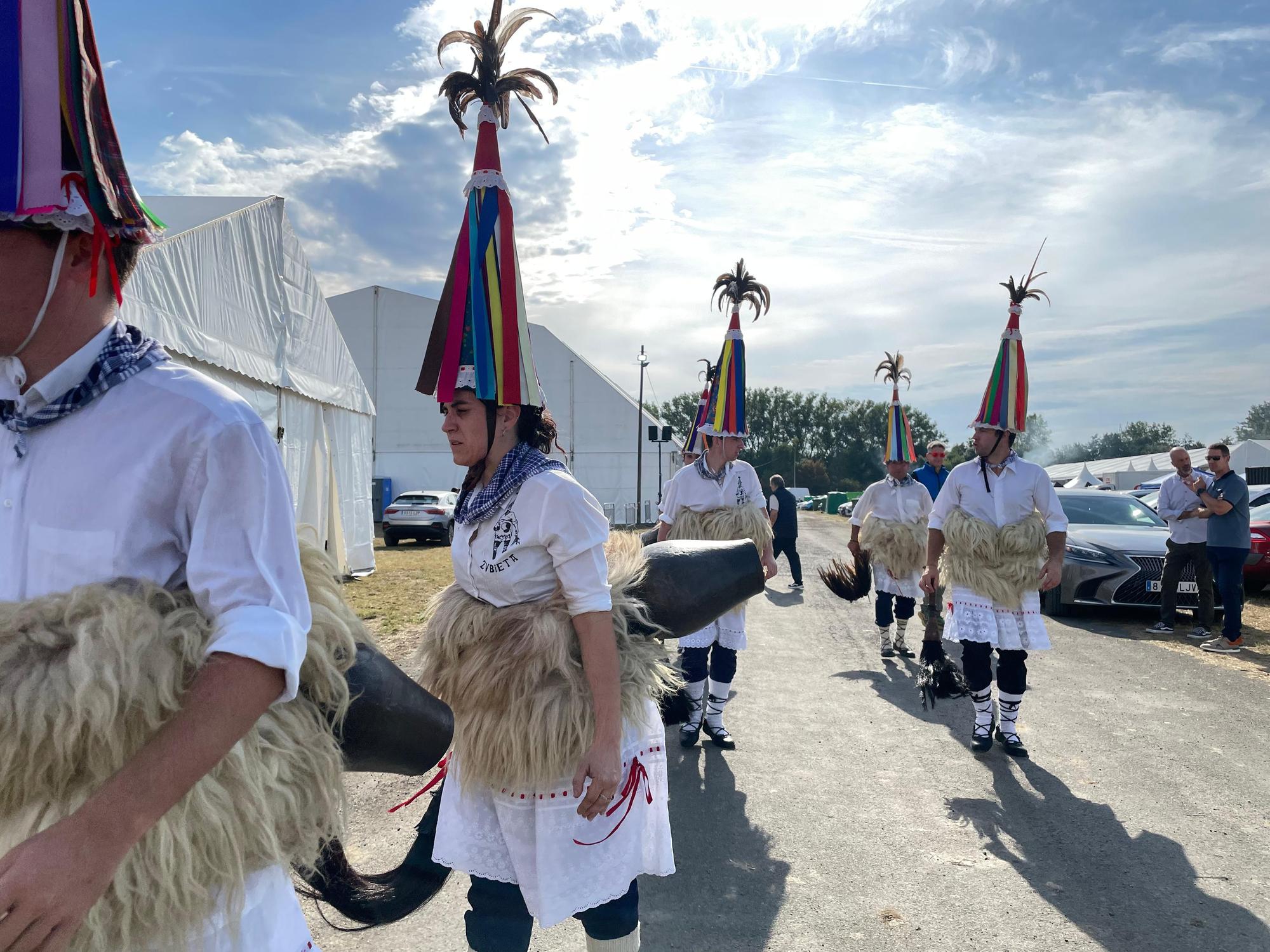 En imágenes: El Alderdi Eguna reúne a miles de jeltzales en un ambiente festivo