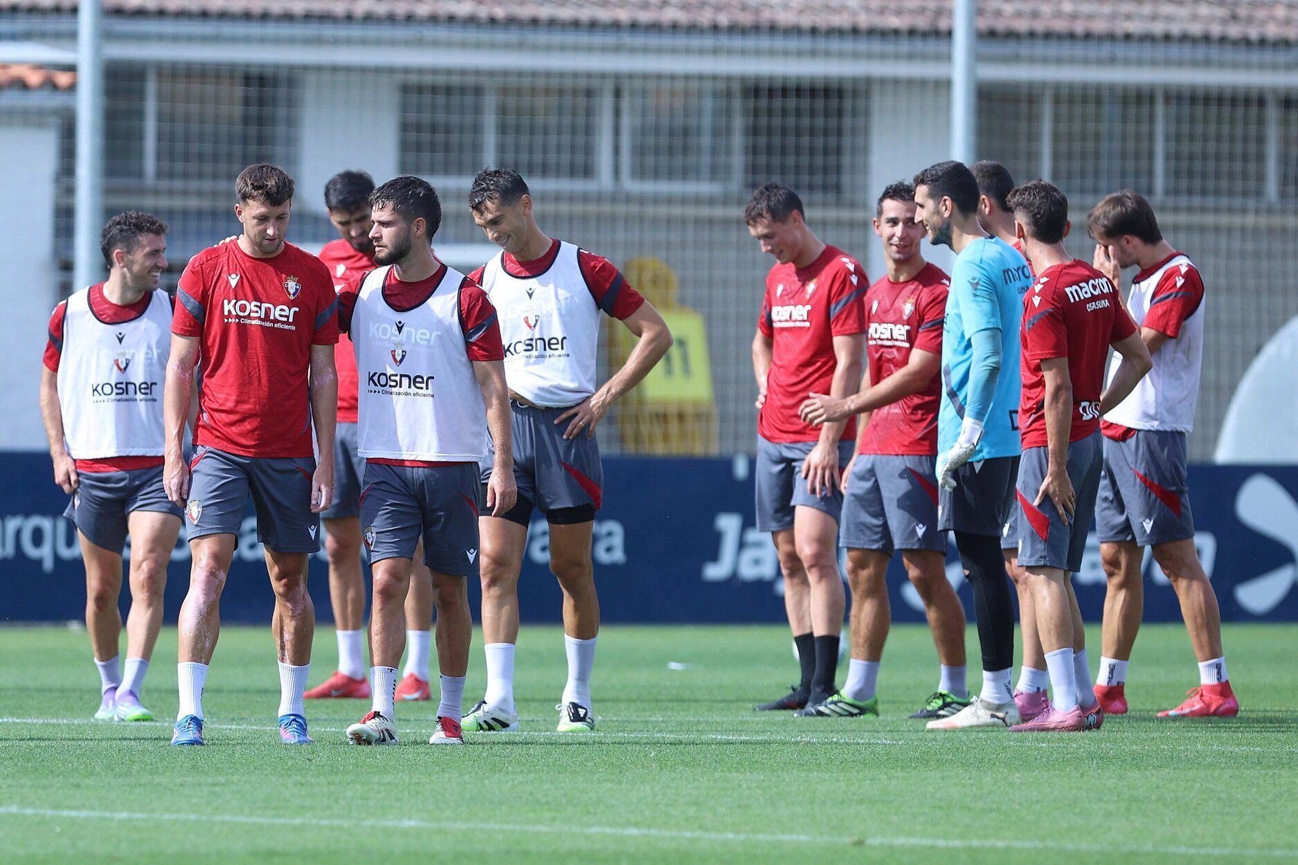 Fotos del entrenamiento de Osasuna (13/08/2025)