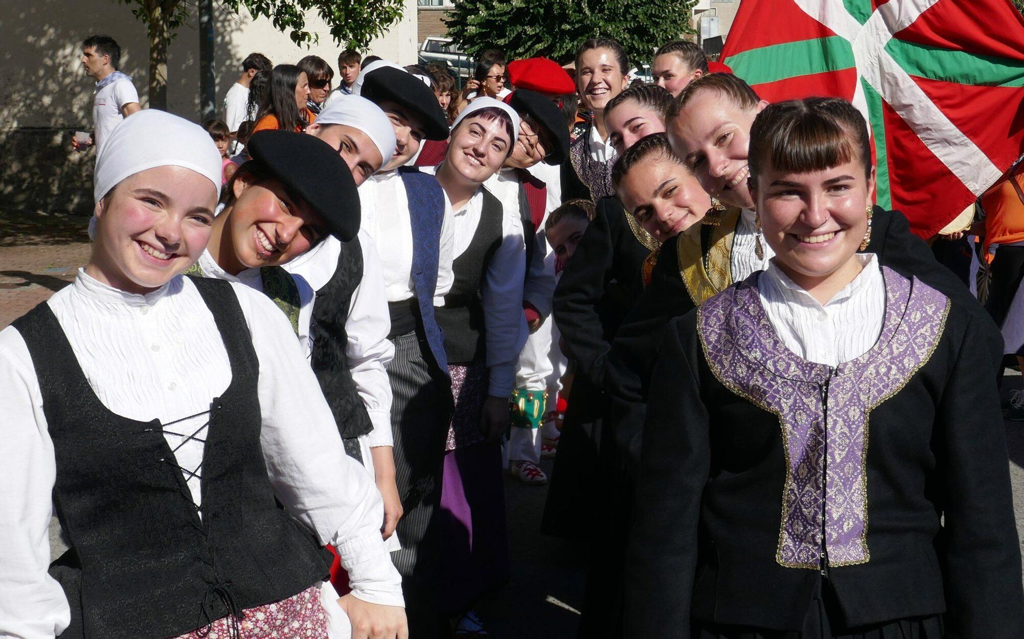 Fotos del chupinazo de fiestas de Irurzun