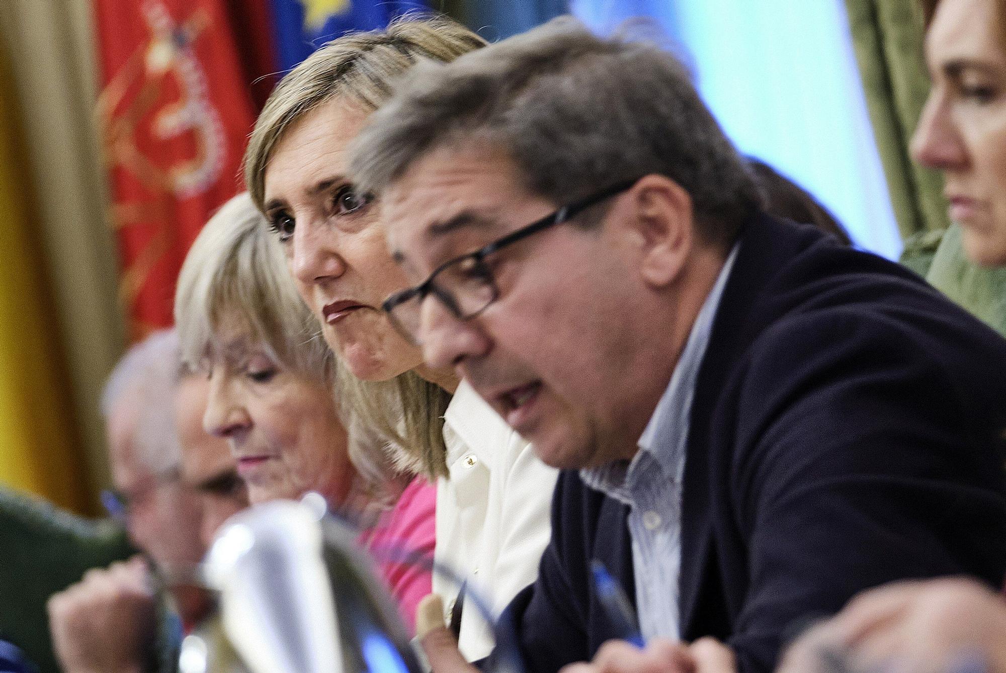 Fotos del pleno del Ayuntamiento de Pamplona (jueves 11 de diciembre de 2025)