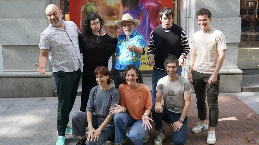 La producción 'Confeti. El regreso' celebra sus últimas funciones en la Sala BBK de Bilbao