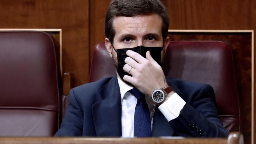 Casado se resiste a marcharse