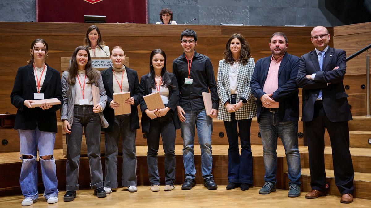 El IES Alaitz, ganador de euskera.