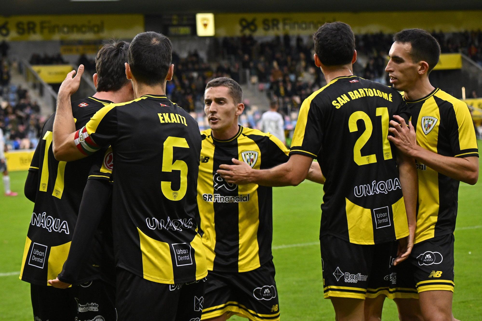 El Barakaldo-Racing de Ferrol, en imágenes