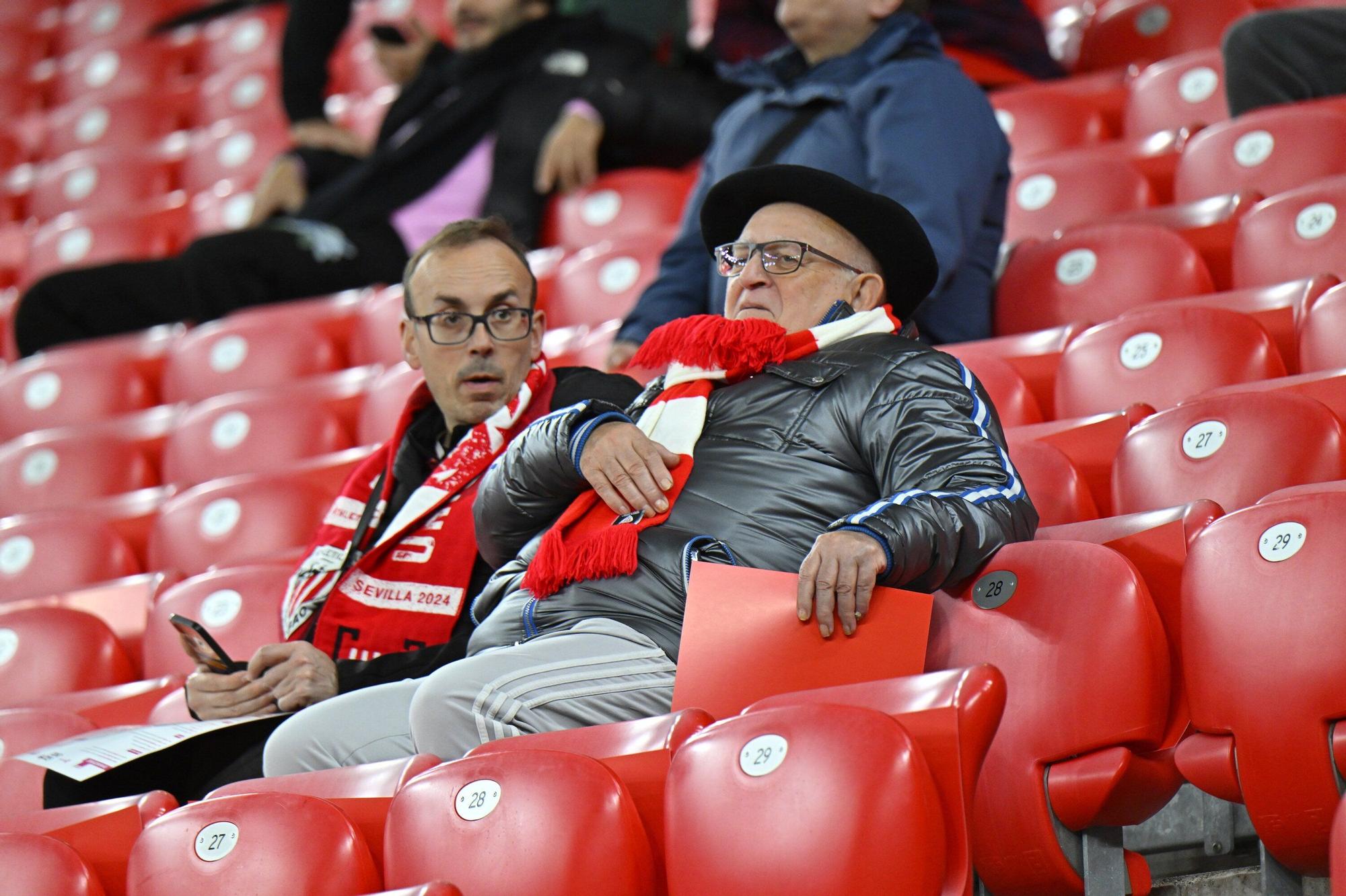 En imágenes: ¿Has estado en San Mamés viendo el Athletic-Real Oviedo? Búscate en nuestra galería de fotos
