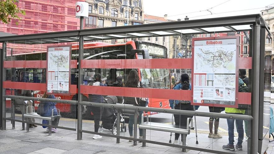 El transporte urbano por autobús aumenta un 12% interanual en julio en Euskadi