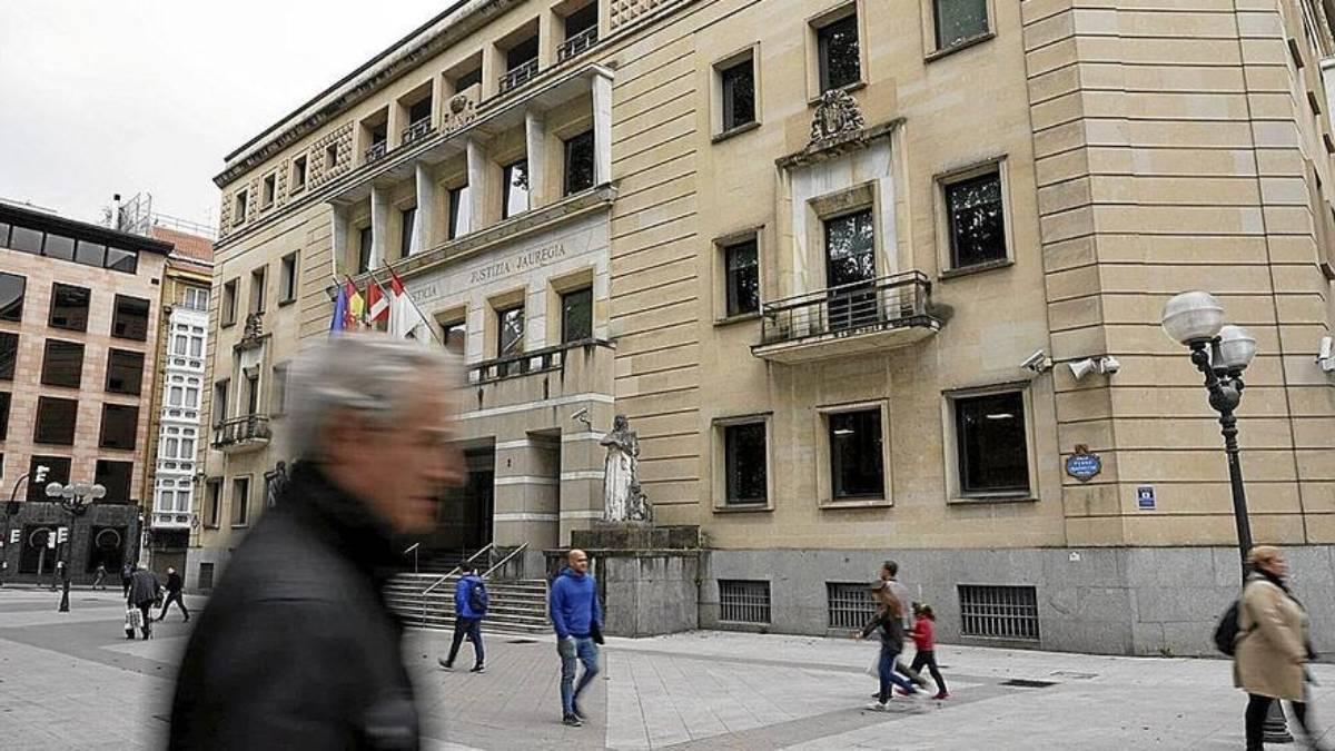 Fachada principal del Tribunal Superior de Justicia del País Vasco