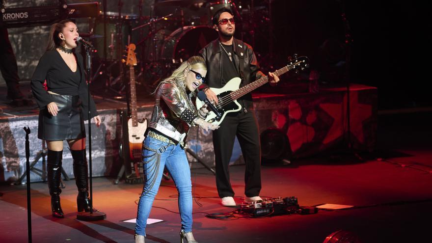 [FOTOS] Anastacia hace suyo Baluarte
