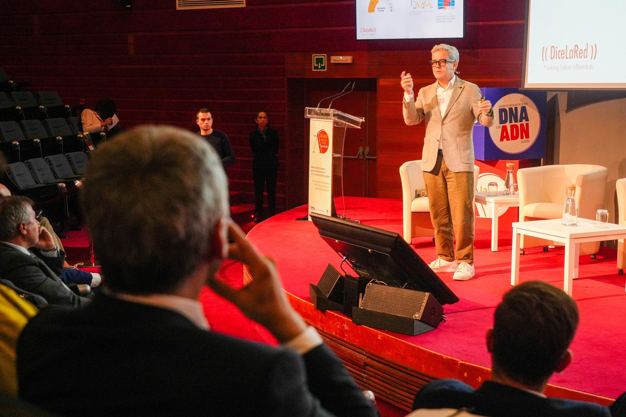 En imágenes: Álava Objetivo 2026 analiza los retos de Álava en un nuevo contexto global