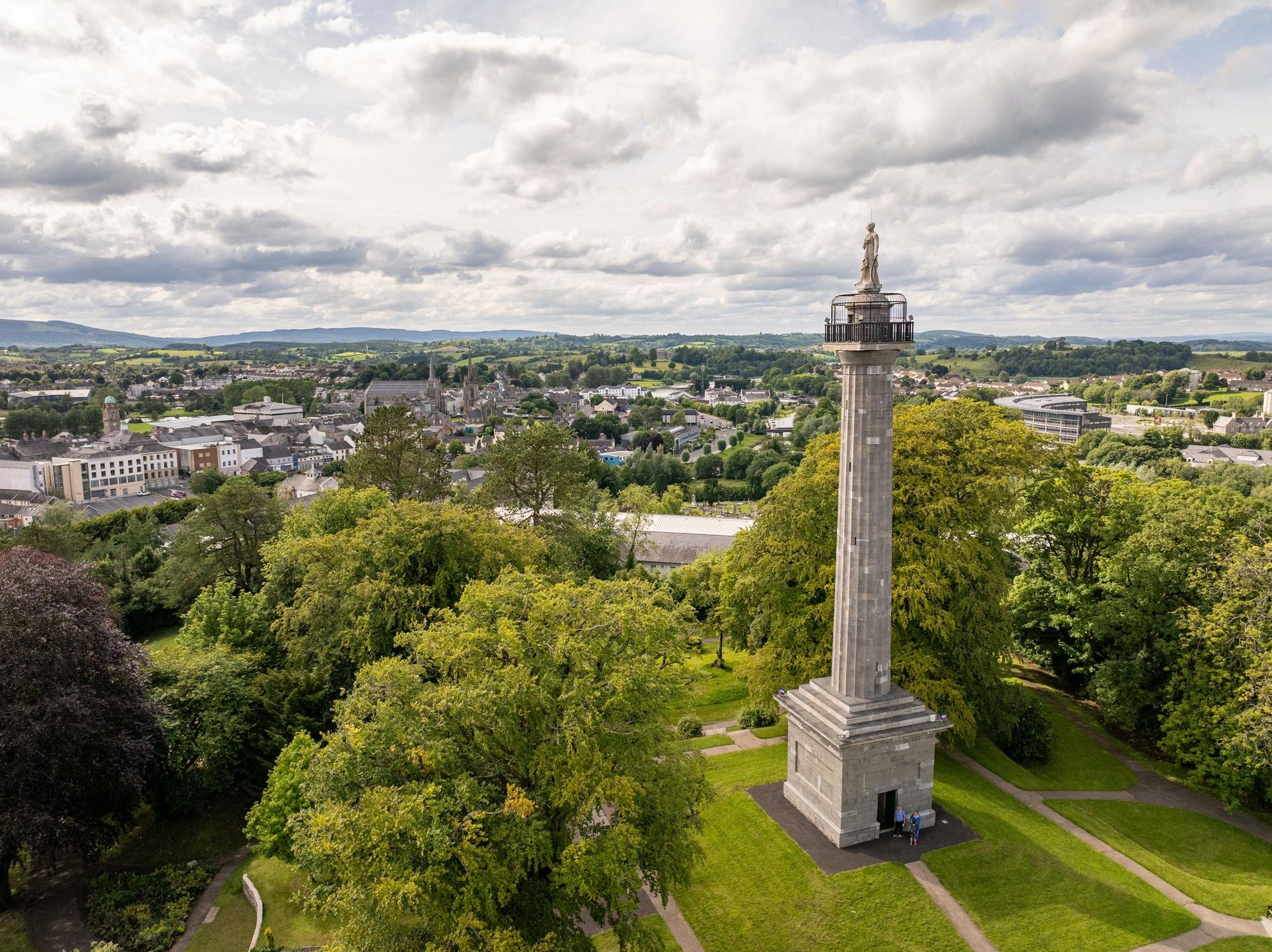 Enniskillen (Ulster)04 Forthill Park and Cole's Monument, Enniskillen Tourism Ireland by Joshua Hannah.jpg