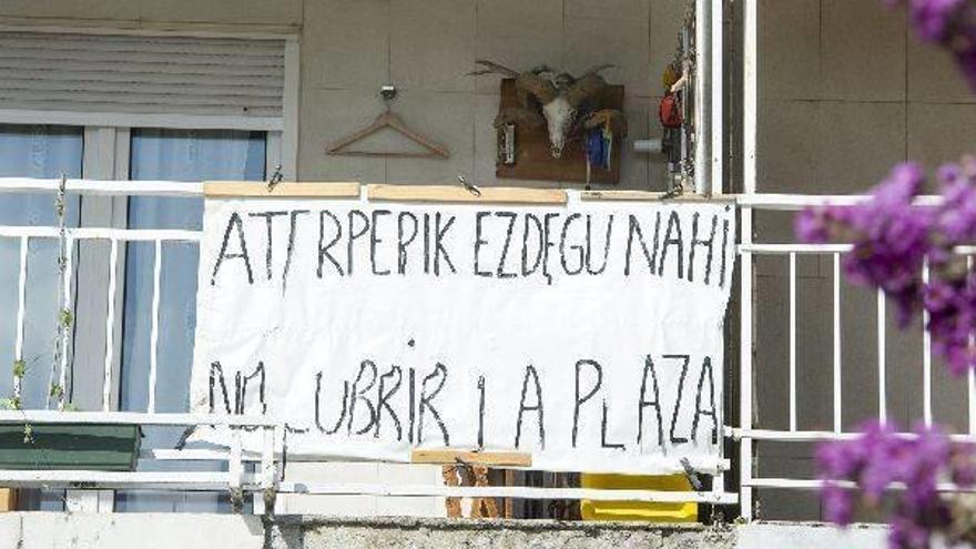 Una plaza sin cubierta