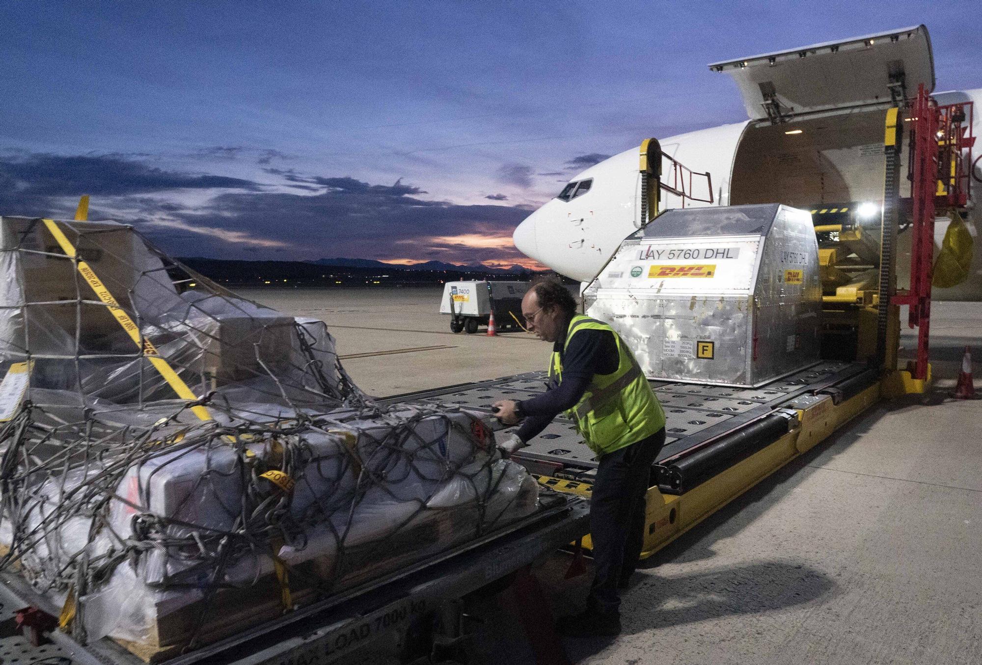 Reportaje sobre la actividad de DHL en Foronda