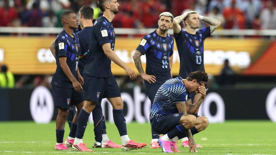 Uruguay y Turquía lideran la lista de decepciones tras la fase de grupos